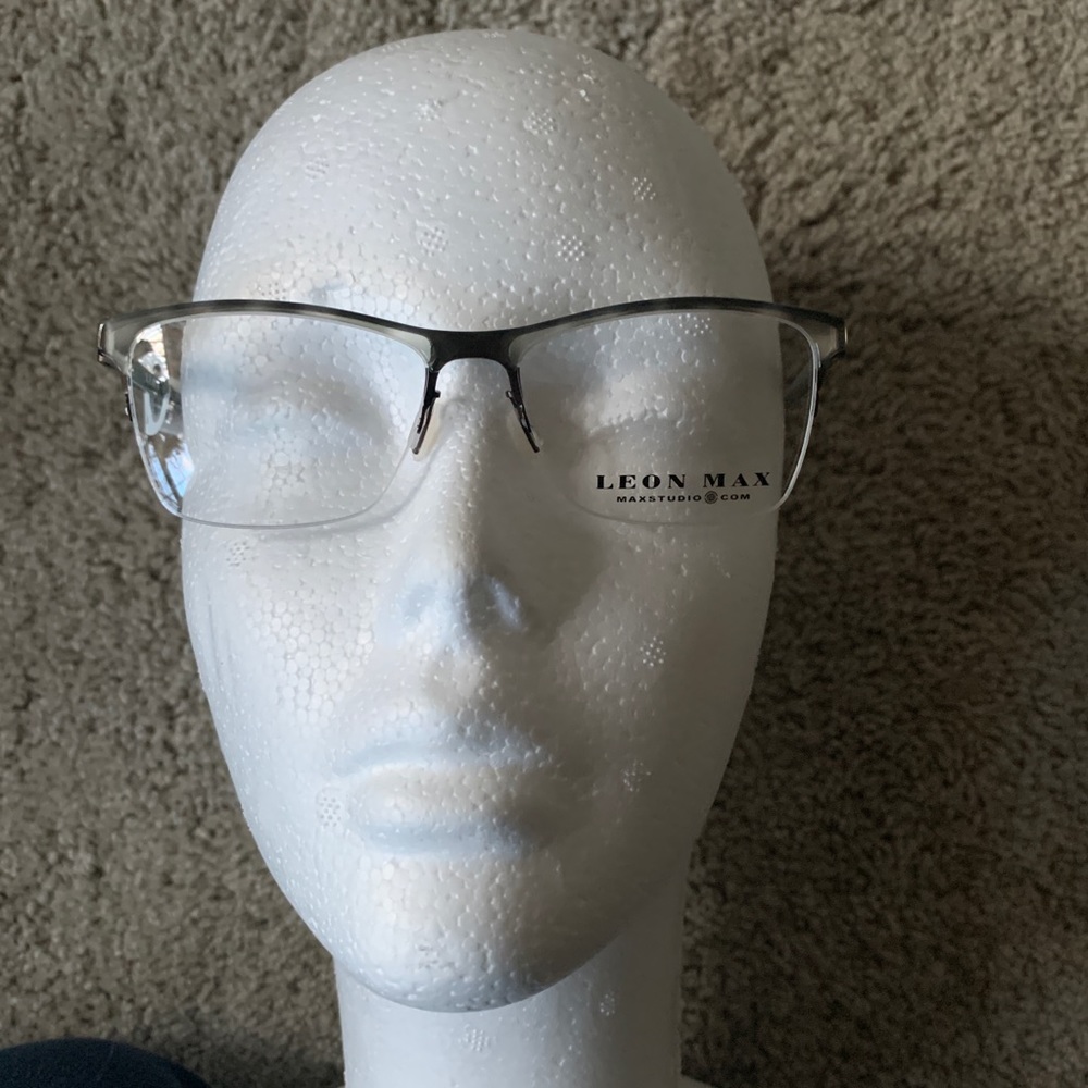 Leon Max frames - Picture 2 of 3